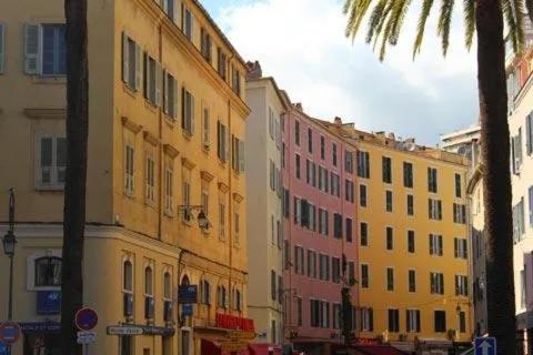 U Nidu - A Ajaccio, Magnifique Appartement 4 Couchages Vue Mer Ajaccio  Bagian luar foto